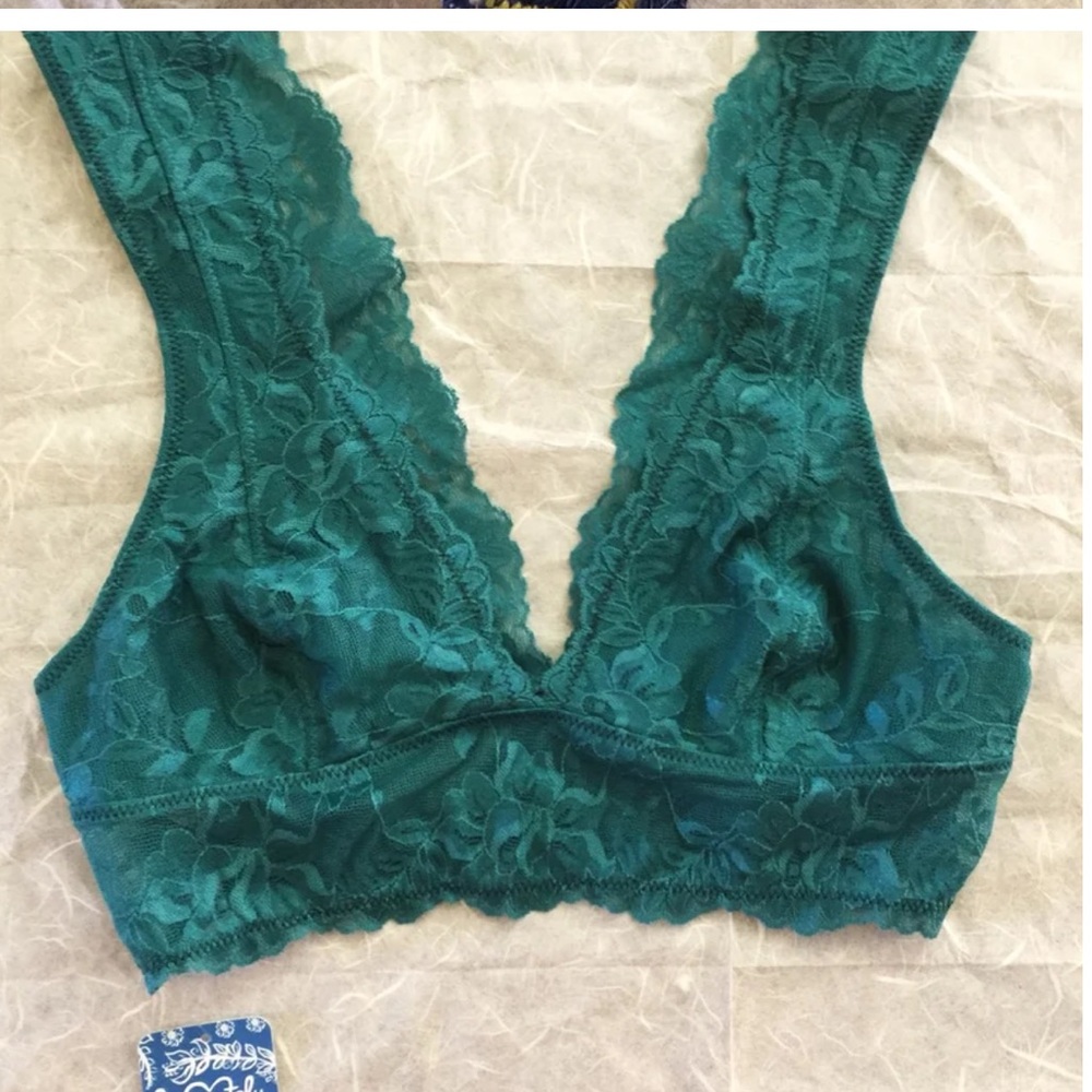 New! Elegant Lace Bralette and Panty Set - Teal and Navy - Picture 4 of 7